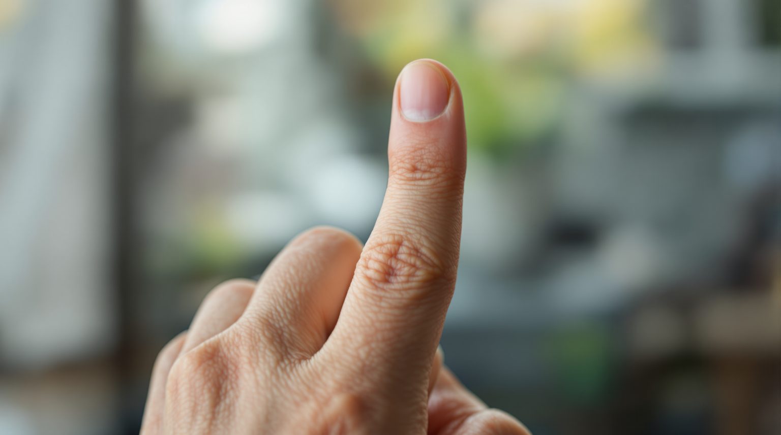Doigt qui bouge seul : lien avec spasmophilie